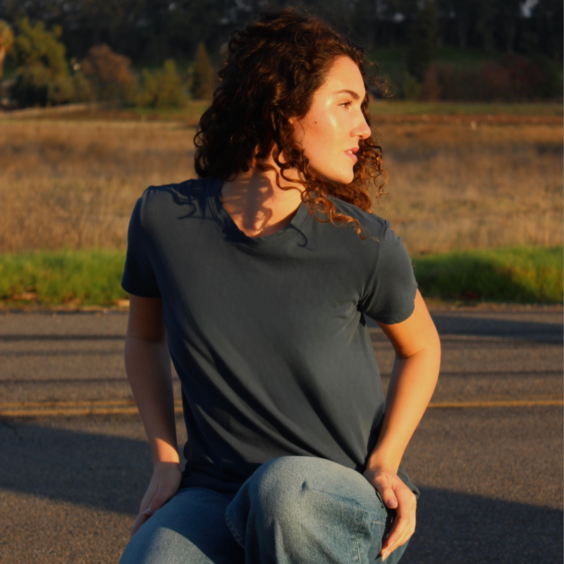 CHARLOTTE Crew Neck Tee